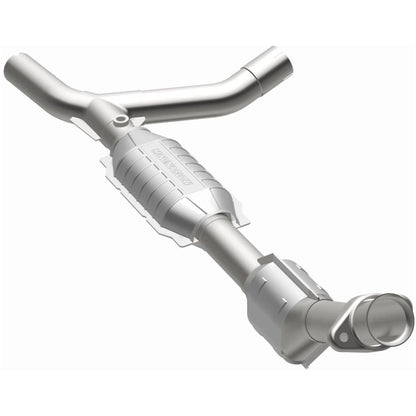 MagnaFlow Conv DF 01-03 Ford E150 4.2L Passenger Side