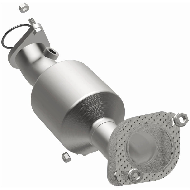 MagnaFlow 16-19 Infiniti Q50 3.0L Rear Left Underbody Direct-Fit Catalytic Converter