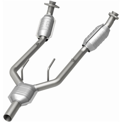 MagnaFlow Conv DF 96-97 Mercury Cougar 3.8L