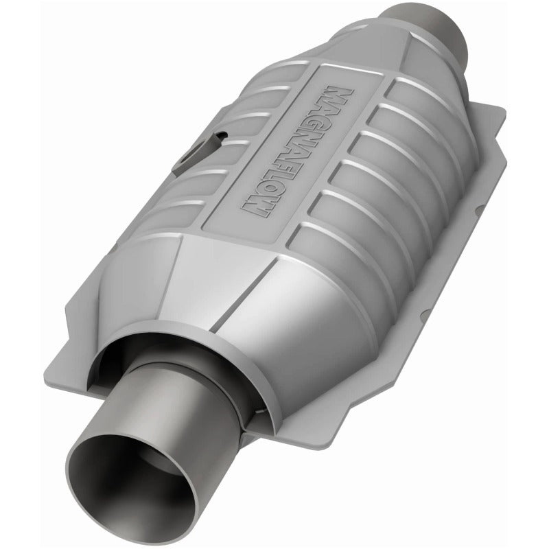 Magnaflow Conv Univ 2.50 Mid O2 Rear