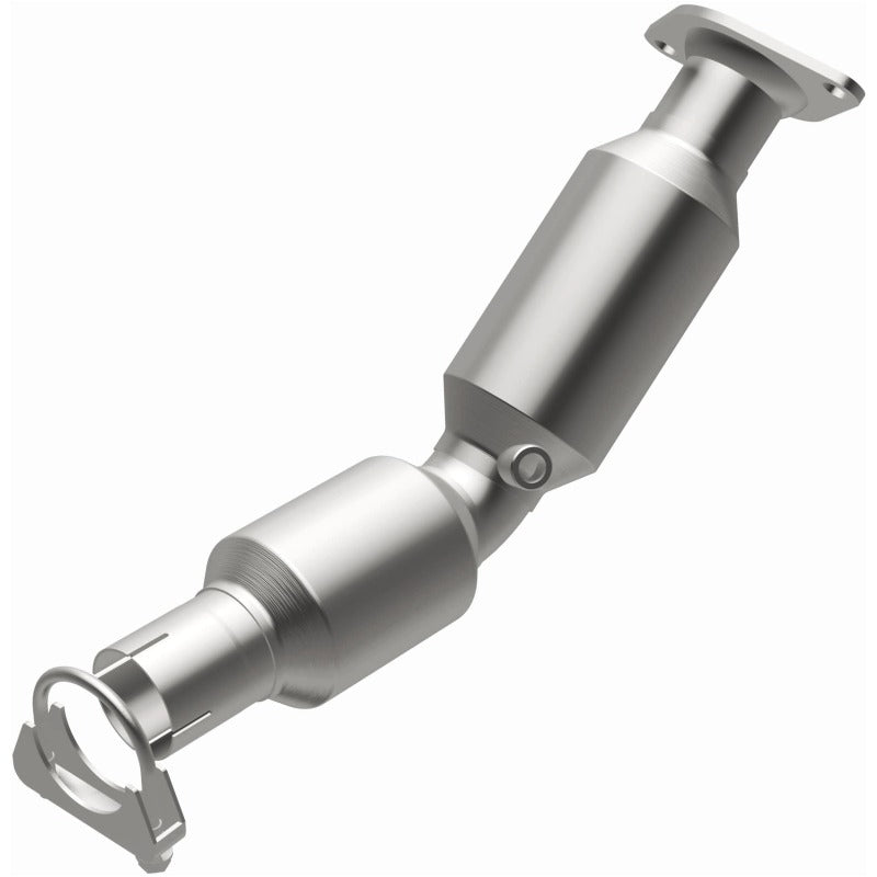 Magnaflow Conv DF 2010-2015 Prius L4 1.8 OEM Underbody