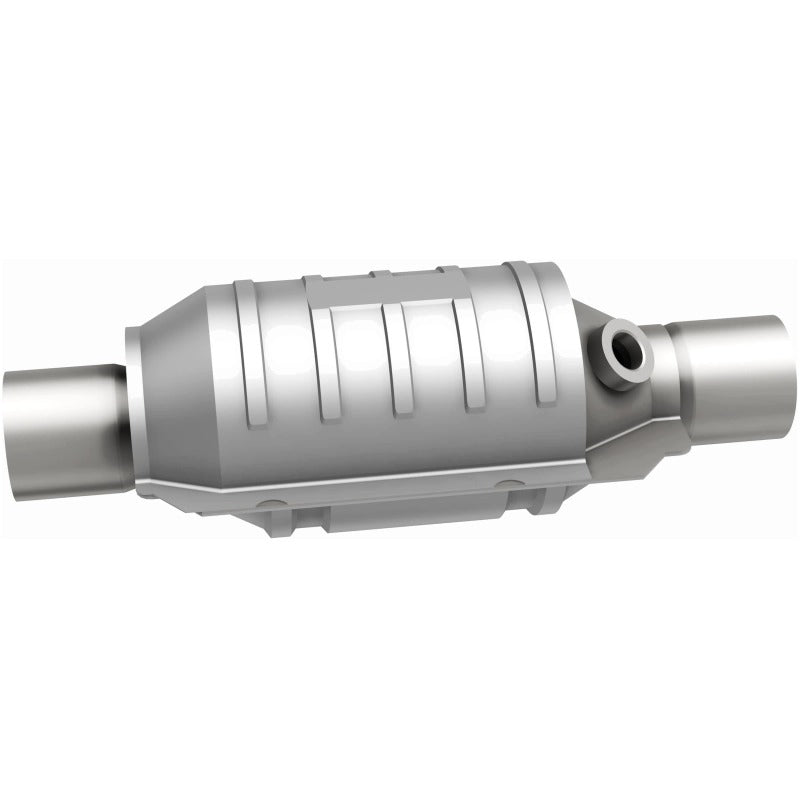MagnaFlow Conv Universal 2.25 with 1-O2 Rear CA