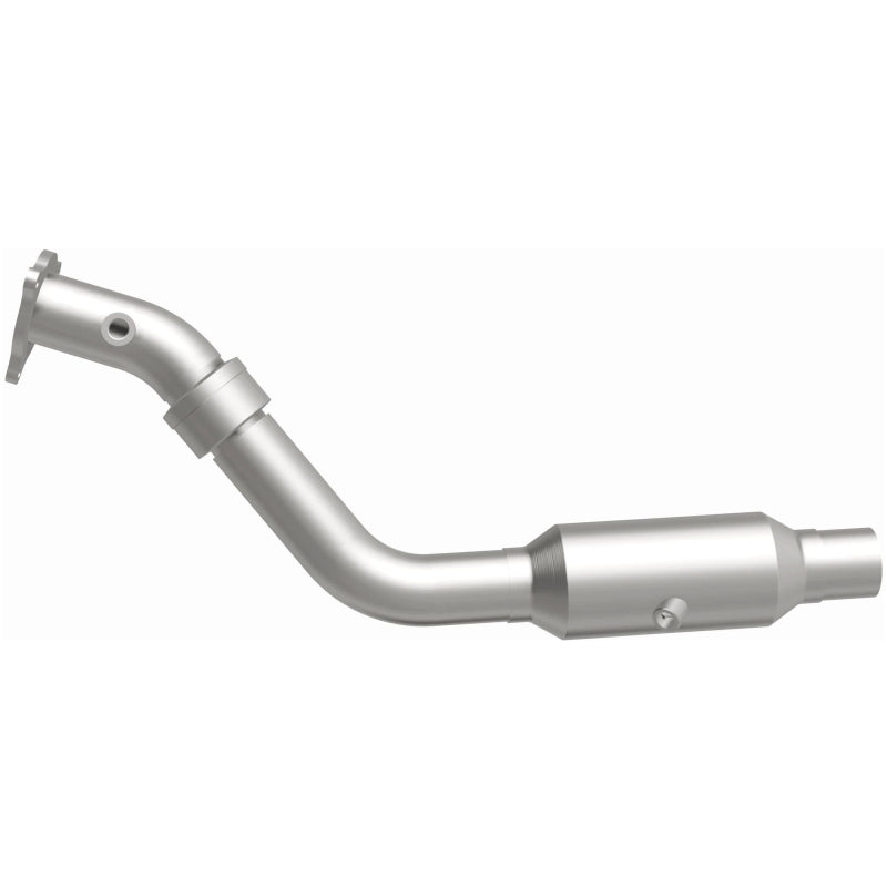 MagnaFlow Conv Direct Fit OEM 2004-2006 Chrysler Pacifica Underbody