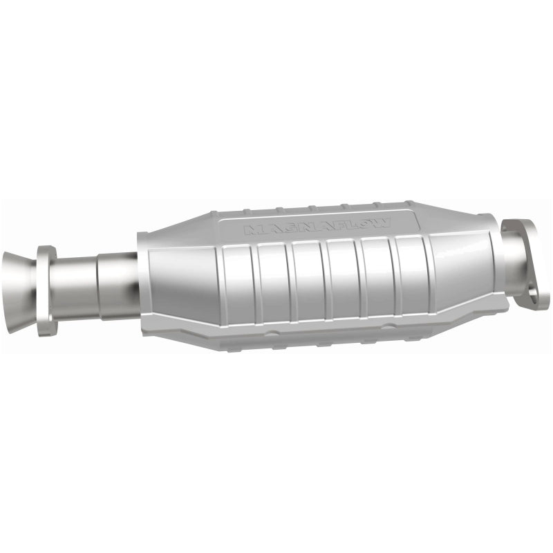 MagnaFlow Conv DF 94-97 Montero 3.5L rear 49S