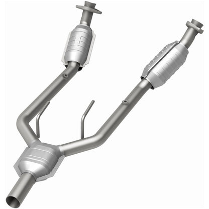 MagnaFlow Conv DF 96-97 Mercury Cougar 3.8L