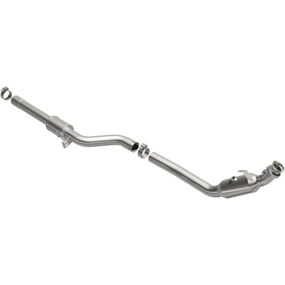 Magnaflow Conv DF 2013-2017 SL550 V8 4.6 OEM Underbody