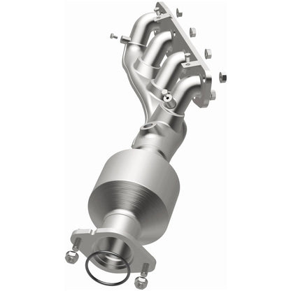 Magnaflow 16-21 Infiniti QX80 5.6L Direct-Fit Right Manifold Catalytic Converter