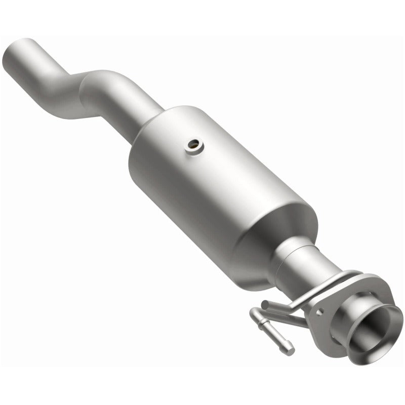 MagnaFlow 20-22 Ford F-350 Super Duty V8 7.3L Rear Underbody Direct Fit Catalytic Converter