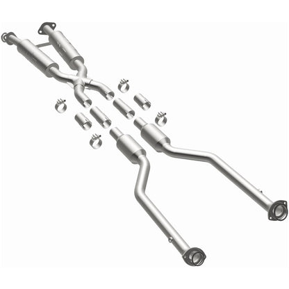MagnaFlow 13-15 Lexus IS350 3.5L California Grade CARB Compliant Direct-Fit Catalytic Converter