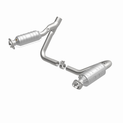 MagnaFlow Conv DF 05-07 Dodge Durango 3.7L/4.7L