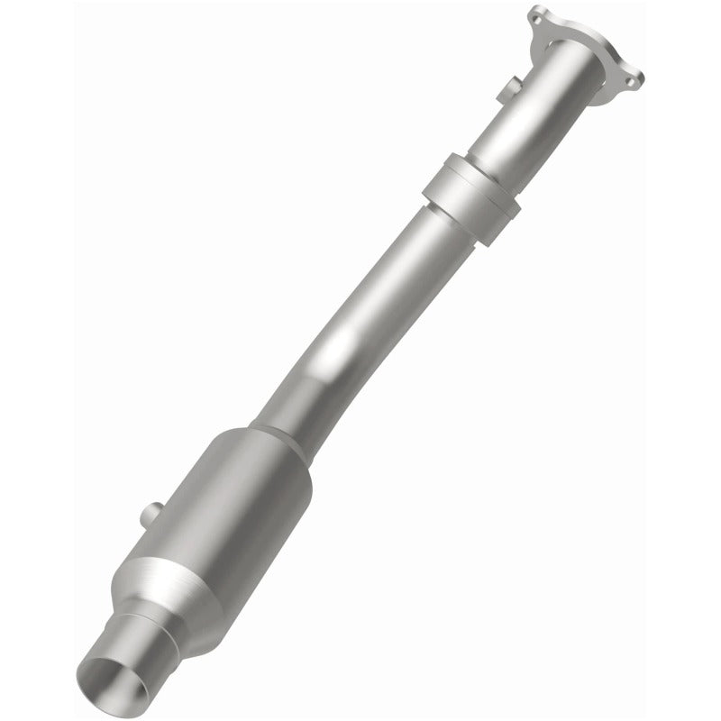 MagnaFlow Conv Direct Fit OEM 2004-2006 Chrysler Pacifica Underbody