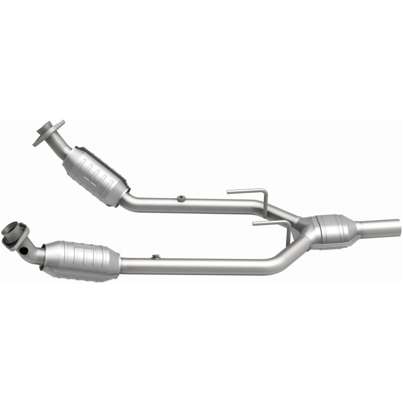 MagnaFlow Conv DF 96-97 Mercury Cougar 3.8L
