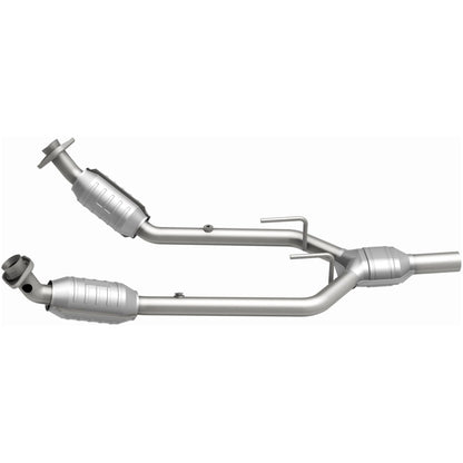 MagnaFlow Conv DF 96-97 Mercury Cougar 3.8L