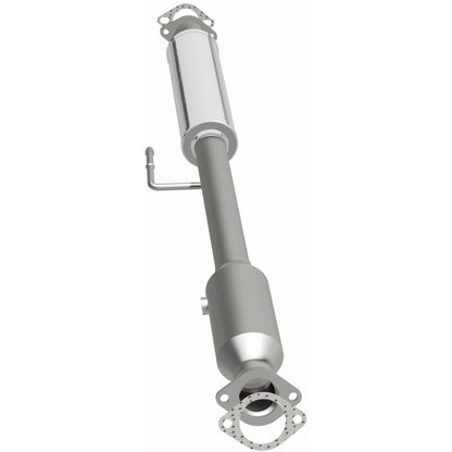 MagnaFlow Conv DF 11-14 Sonata 2.4L Underbody (OEM Grade Federal / EPA Compliant)