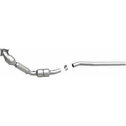 Magnaflow 2008 Volkswagen Passat 2.0L Direct Fit Converter