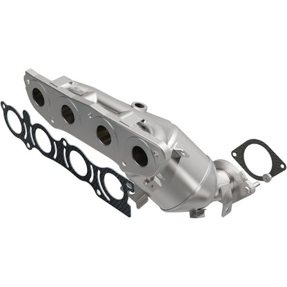 MagnaFlow Conv Direct Fit 20-21 Nissan Kicks 1.6L Single Manifold