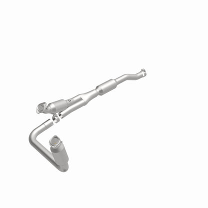 MagnaFlow 2002 Dodge Ram 1500 5.9L California Grade CARB Compliant Direct-Fit Catalytic Converter