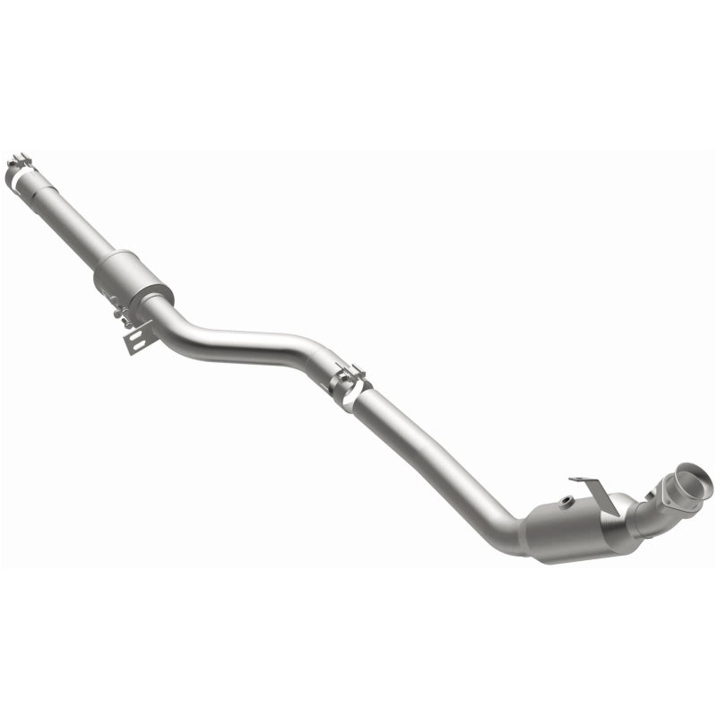 Magnaflow Conv DF 2013-2017 SL550 V8 4.6 OEM Underbody